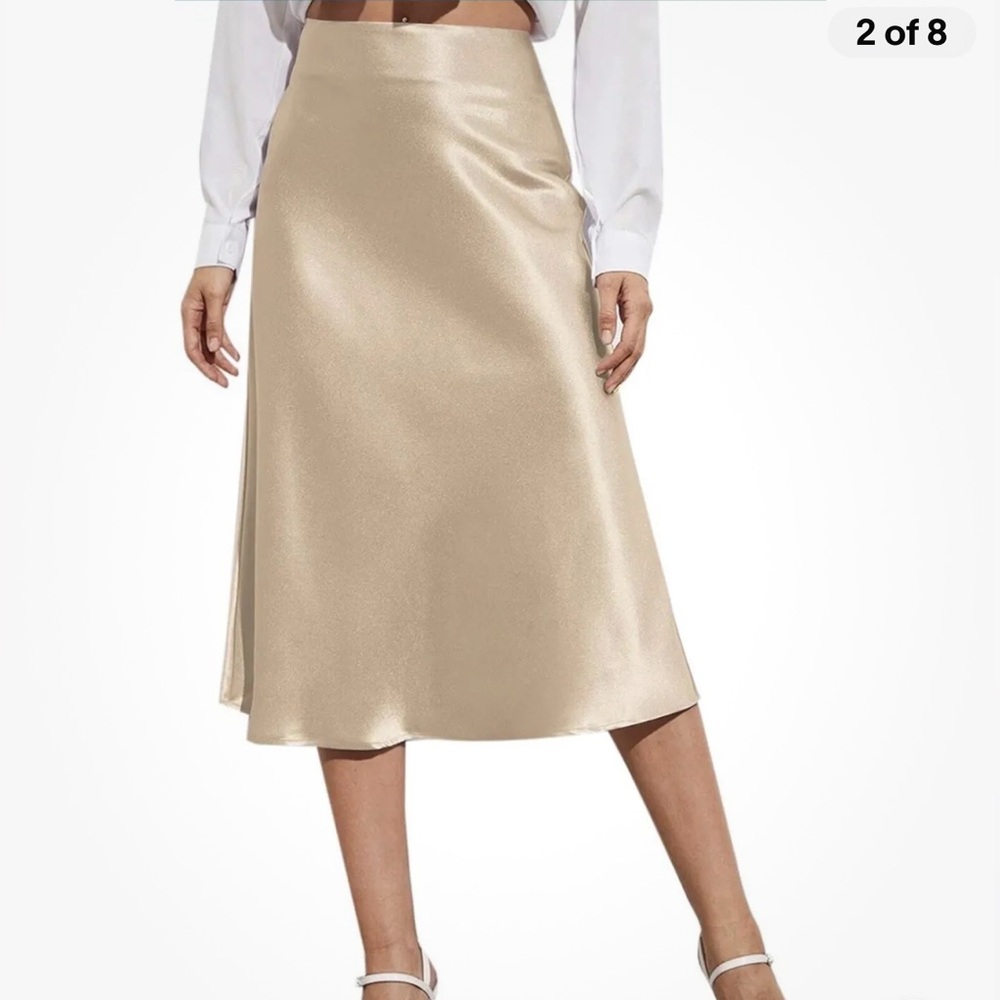 Zara a-line midi satin cream Skirt. Size XS, S, M